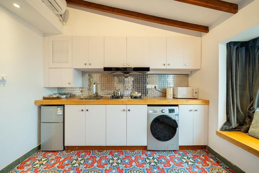 Apartemen Hills & Serendipity Roof House Near Line1 & Line12 South Shanxi Road Iapm Huaihai Zhong Road Shanghai